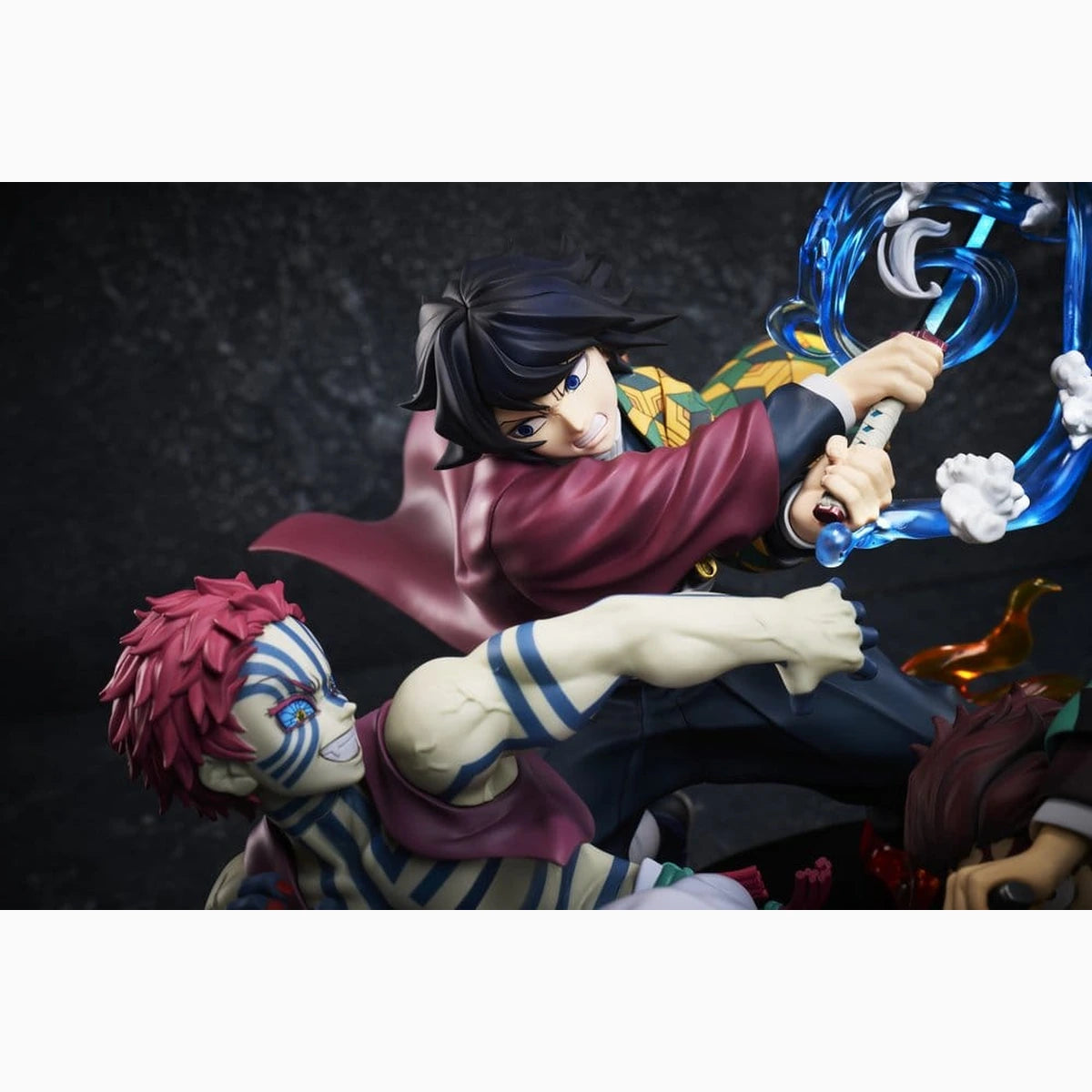 Demon Slayer: Kimetsu no Yaiba figurine PVC Tanjiro Kamado & Giyu Tomioka & Akaza 13 cm - Image 7