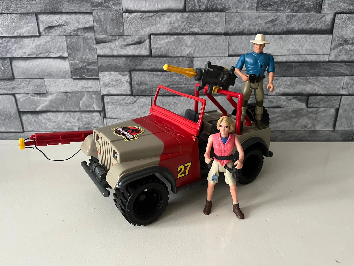 Jeep Bush Devil / Jurassic Park 1993 Rue Du Rétro