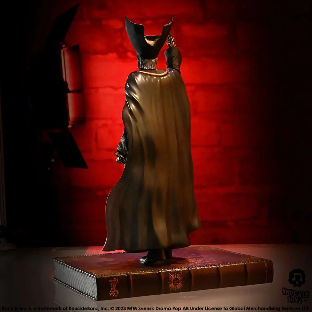 Ghost statuette Rock Iconz 1/9 Papa Emeritus IV (Black Robes) 22 cm - Image 7