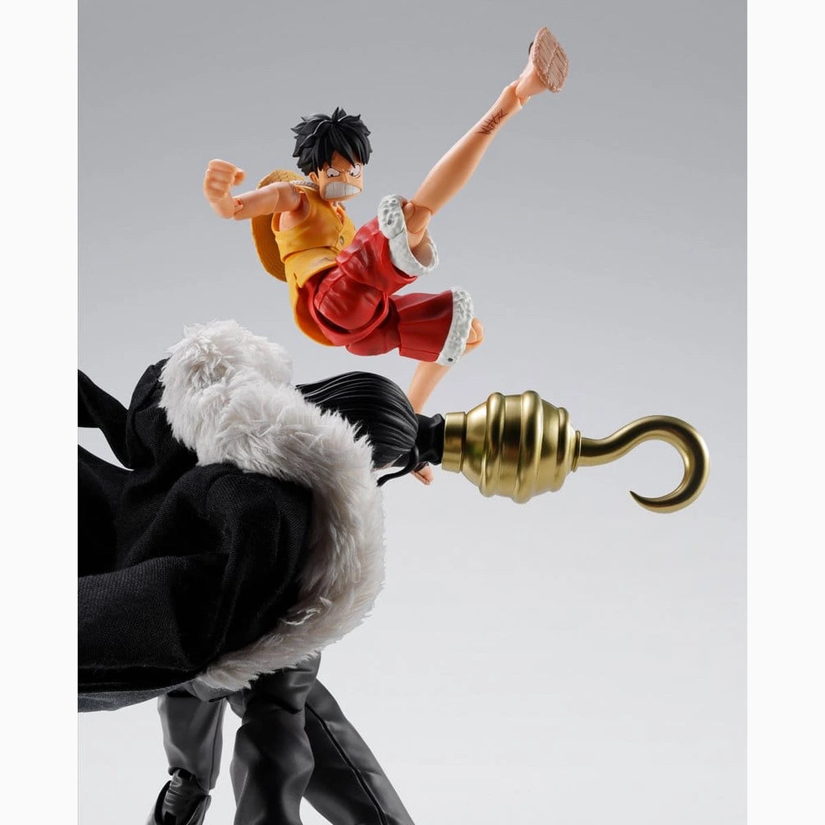 One Piece S.H.Figuarts figurine Sir Crocodile -Marineford- 18 cm - Image 7