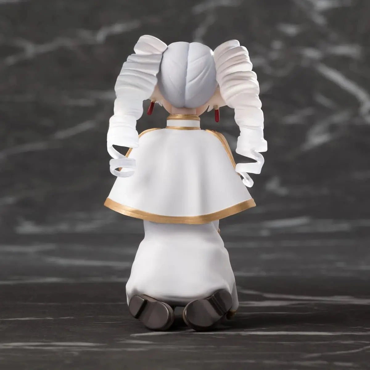 Frieren: Beyond Journey's End statuette PVC PM Perching I have ringlets now Clear Ver. heo Exclusive 10 cm - Image 4