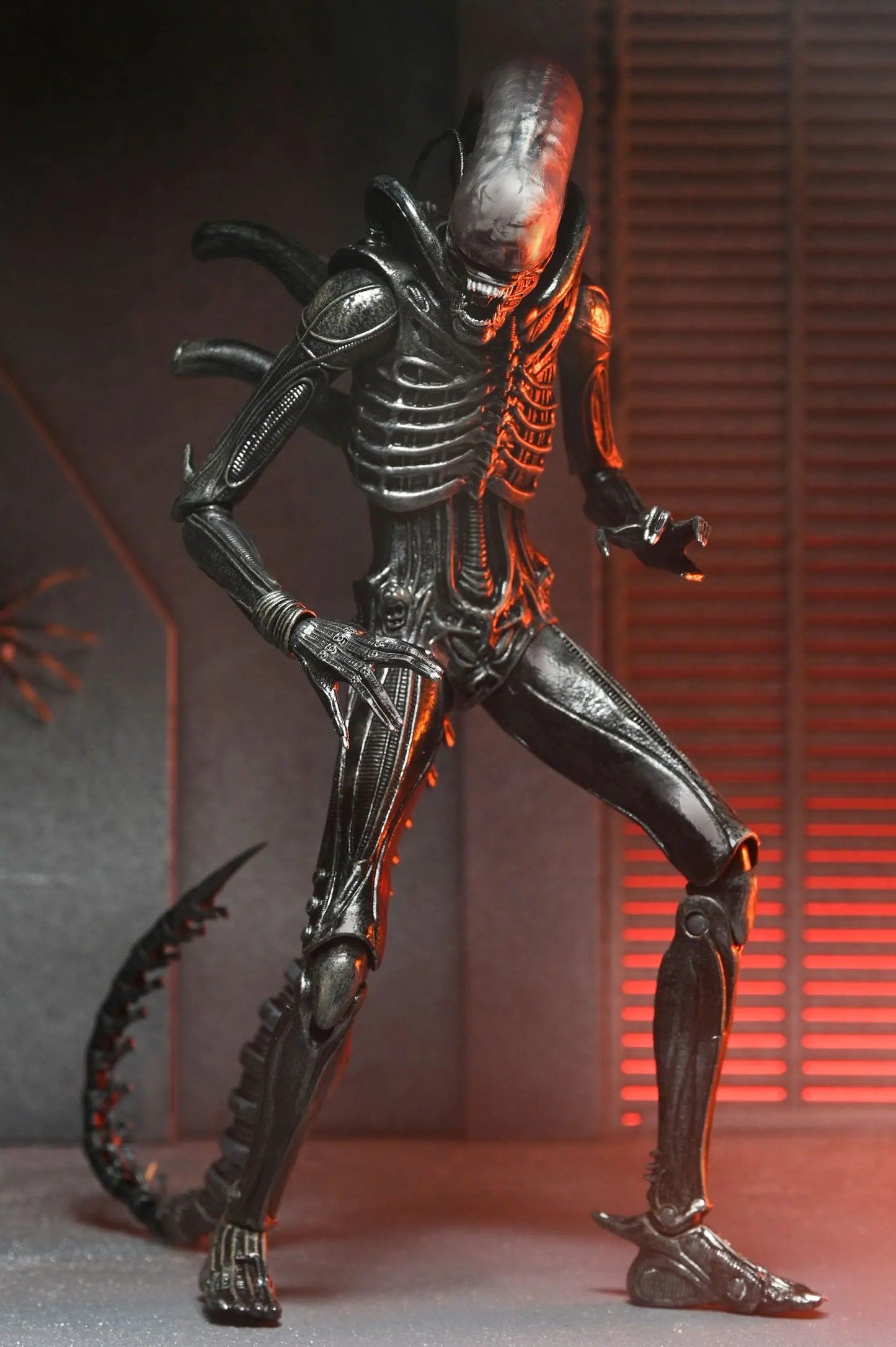 Alien Romulus figurine Ultimate Xenomorph XX121 18cm Neca