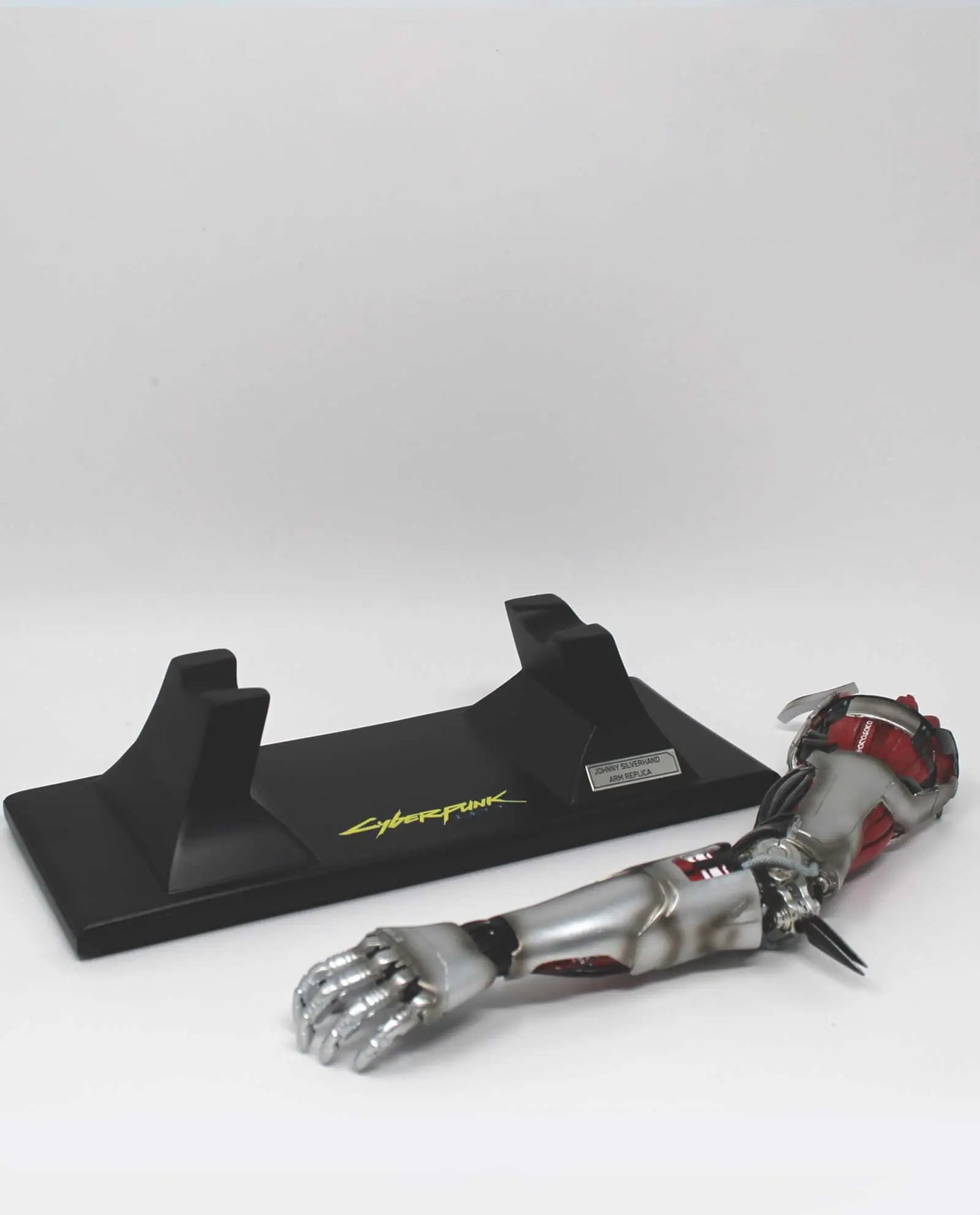 Cyberpunk 2077 Silverhand Arm réplique 30cm Neamedia Icons