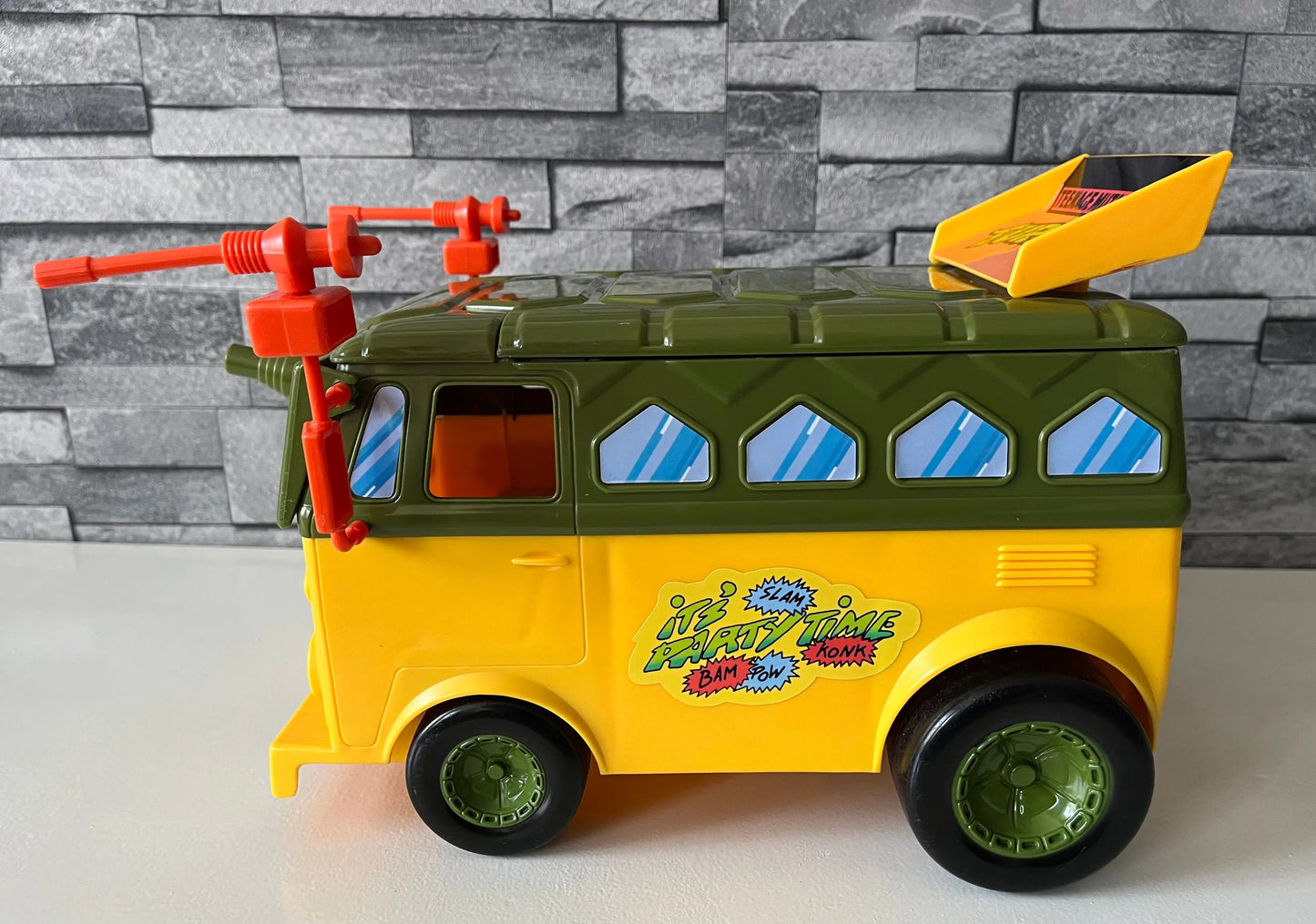 Party Wagon / Van Tortue Ninja 1988 Playmates
