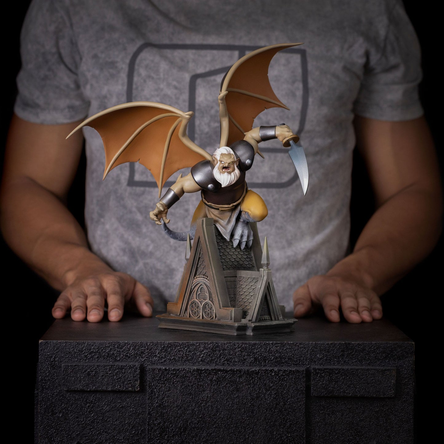 Gargoyles Hudson statuette 1/10 Art Scale 33 cm Iron Studios