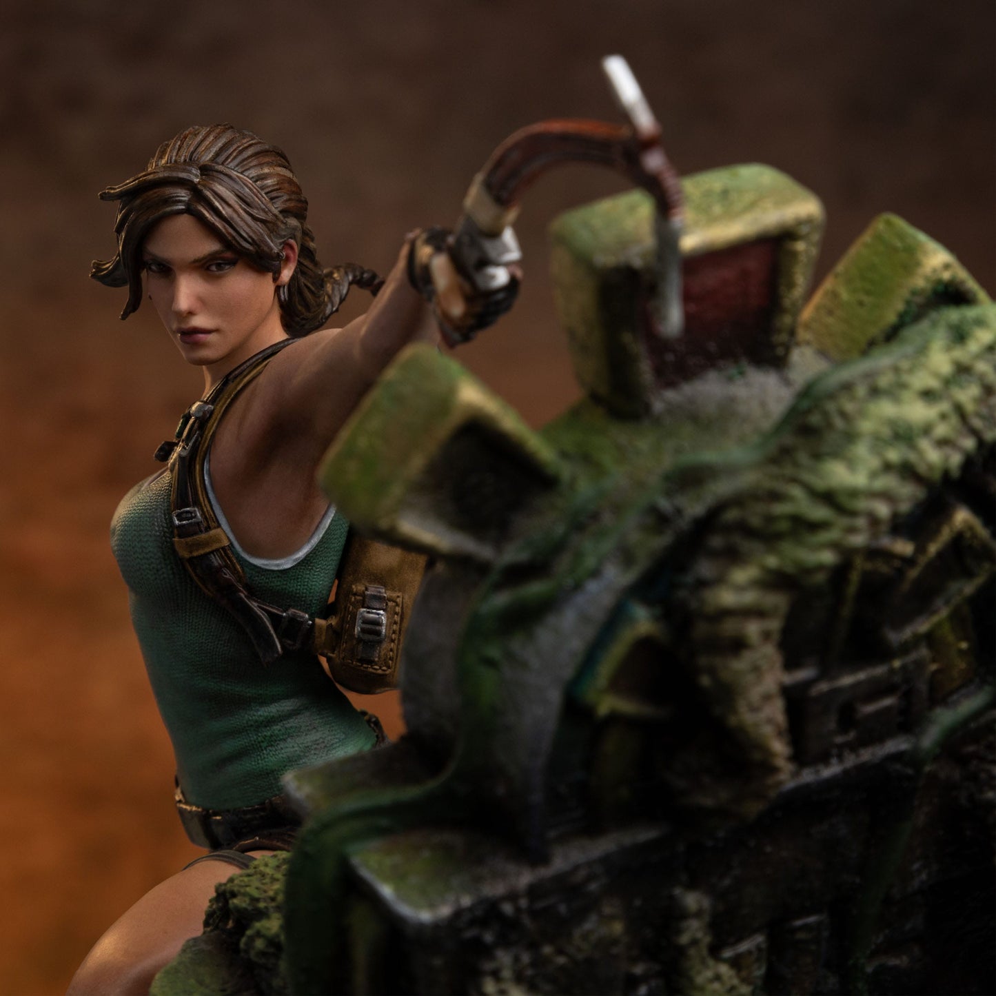 Lara Croft Tomb Raider Deluxe Art Scale Lara Croft statuette 1/10 36cm Iron Studios