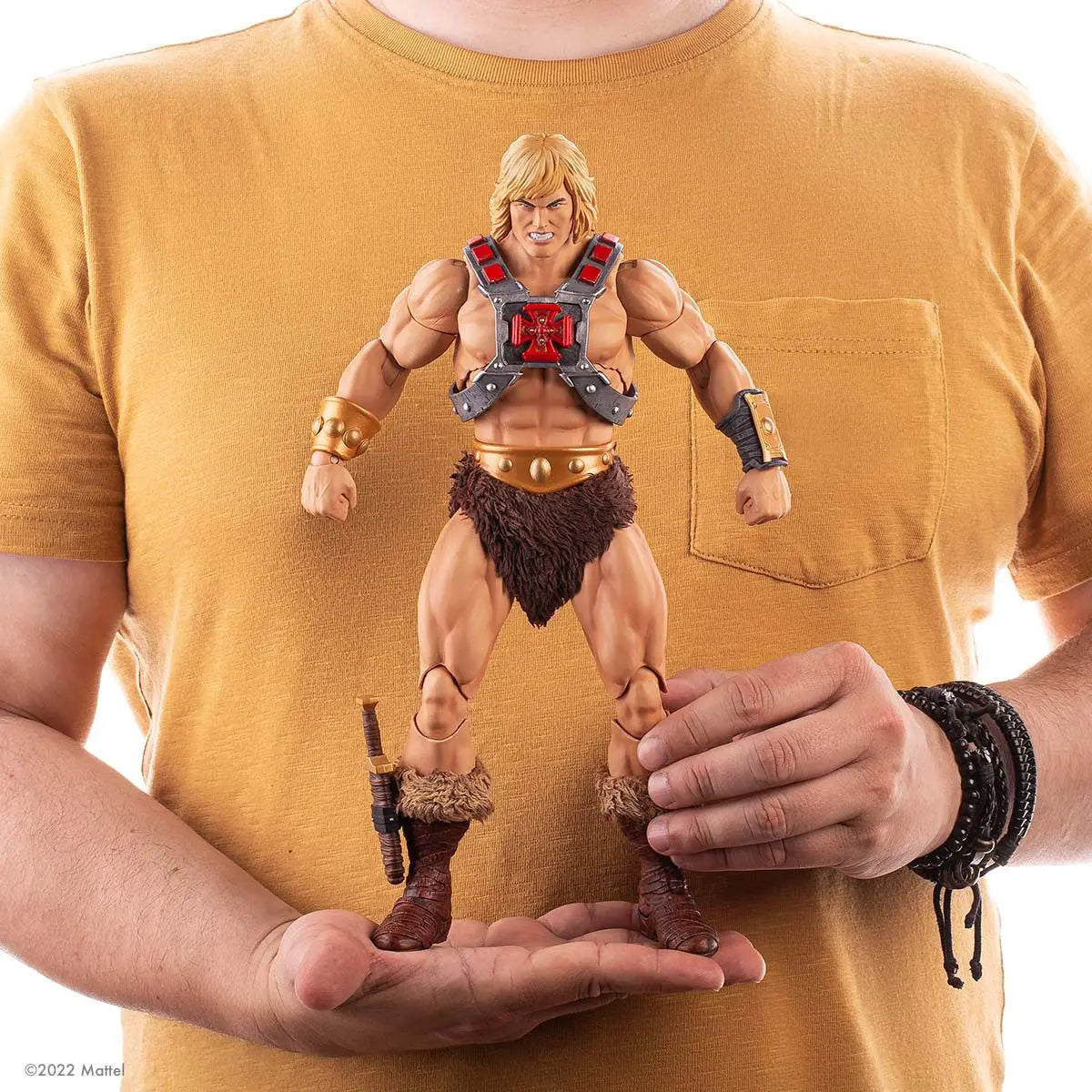Musclor Les Maîtres de L'univers Masters of the Universe figurine MOTU He-Man Regular Edition 30cm Mondo