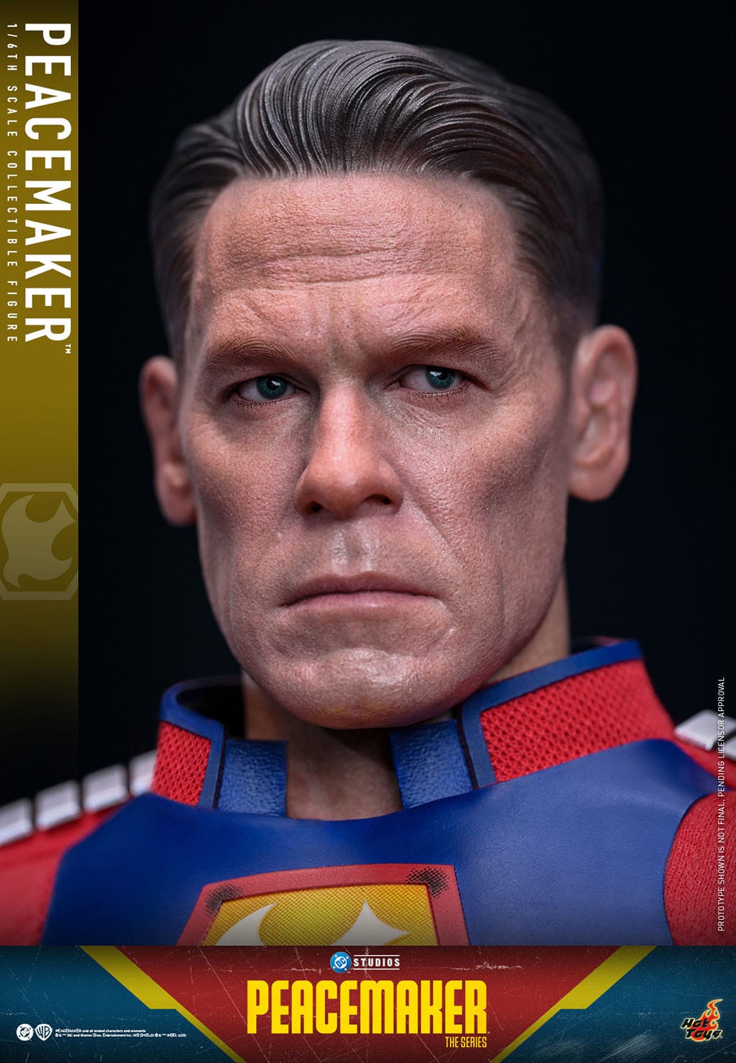 Peacemaker figurine 1/6 31cm Hot Toys