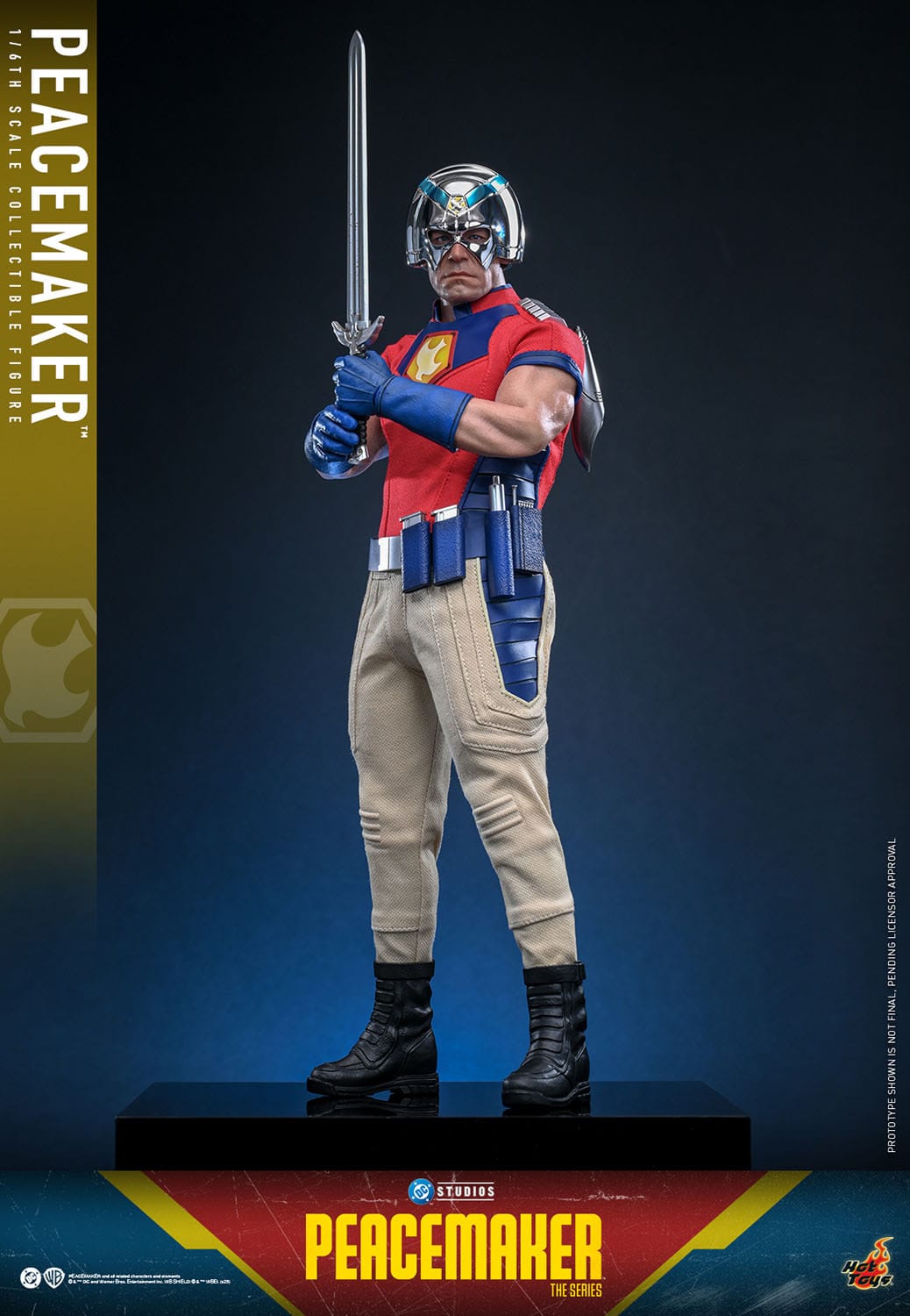 Peacemaker figurine 1/6 31cm Hot Toys