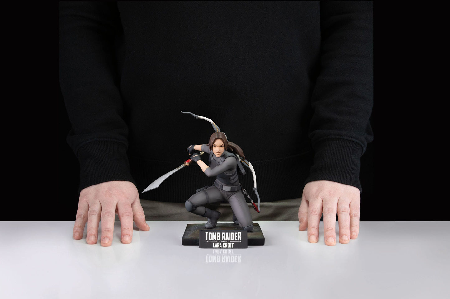 Tomb Raider Lara Croft The Legend of Lara Croft statuette PVC 19 cm Dark Horse Comics