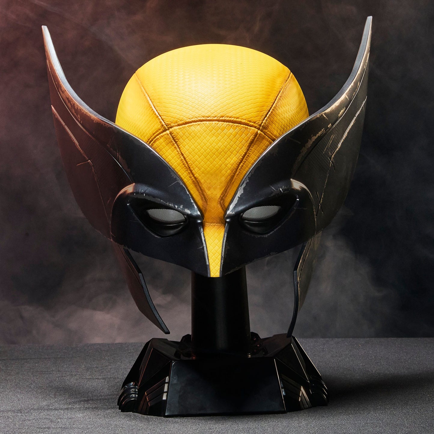 Wolverine Deadpool & Wolverine masque Roleplay Premium 1/1 Hasbro