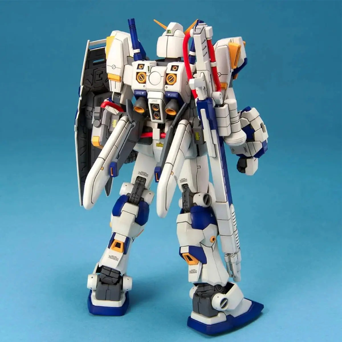 Gundam Gunpla MG 1/100 RX-78-4 Gundam - Image 3