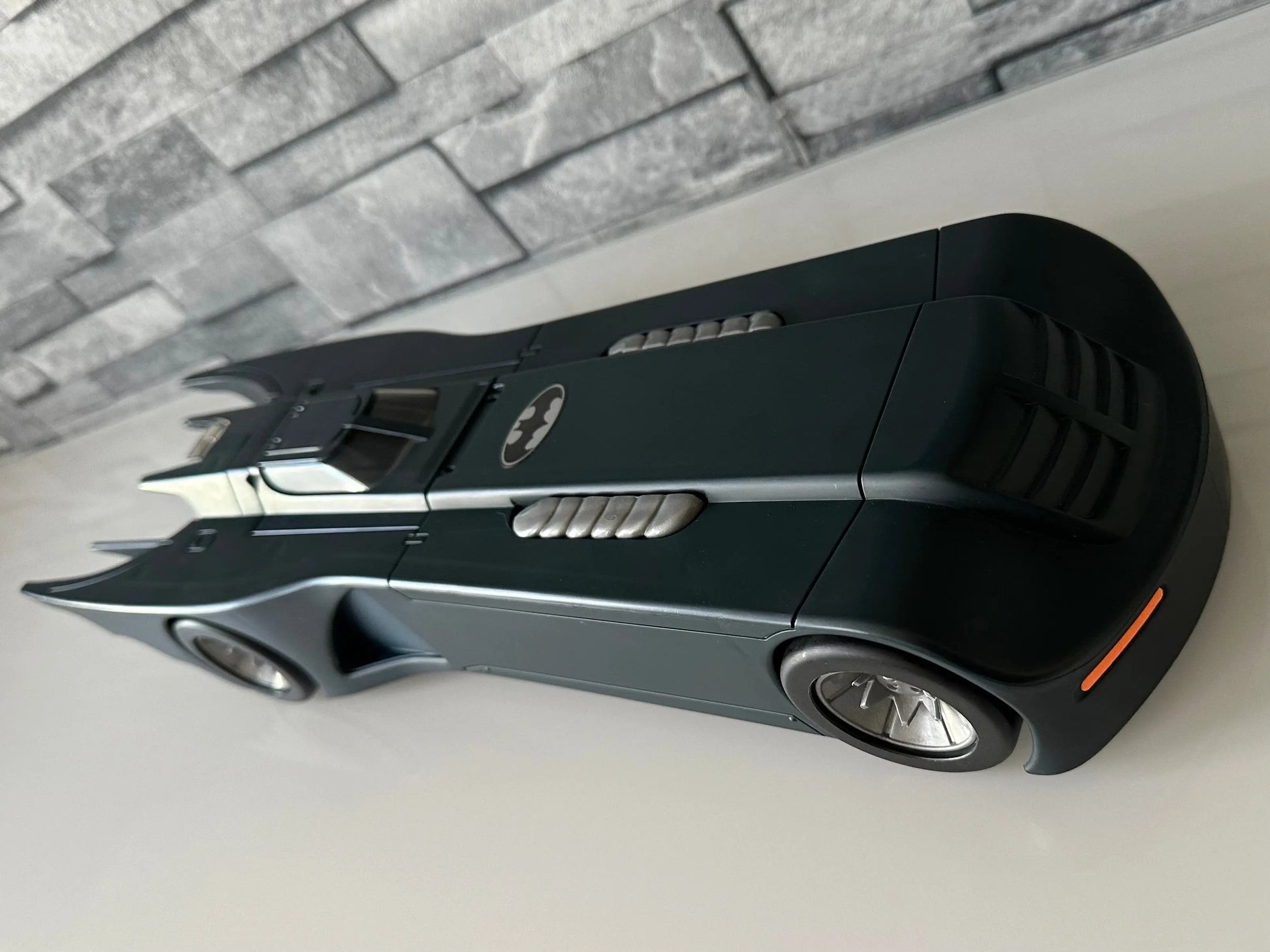 Batmobile 1993 - Batman The Animated Series Kenner
