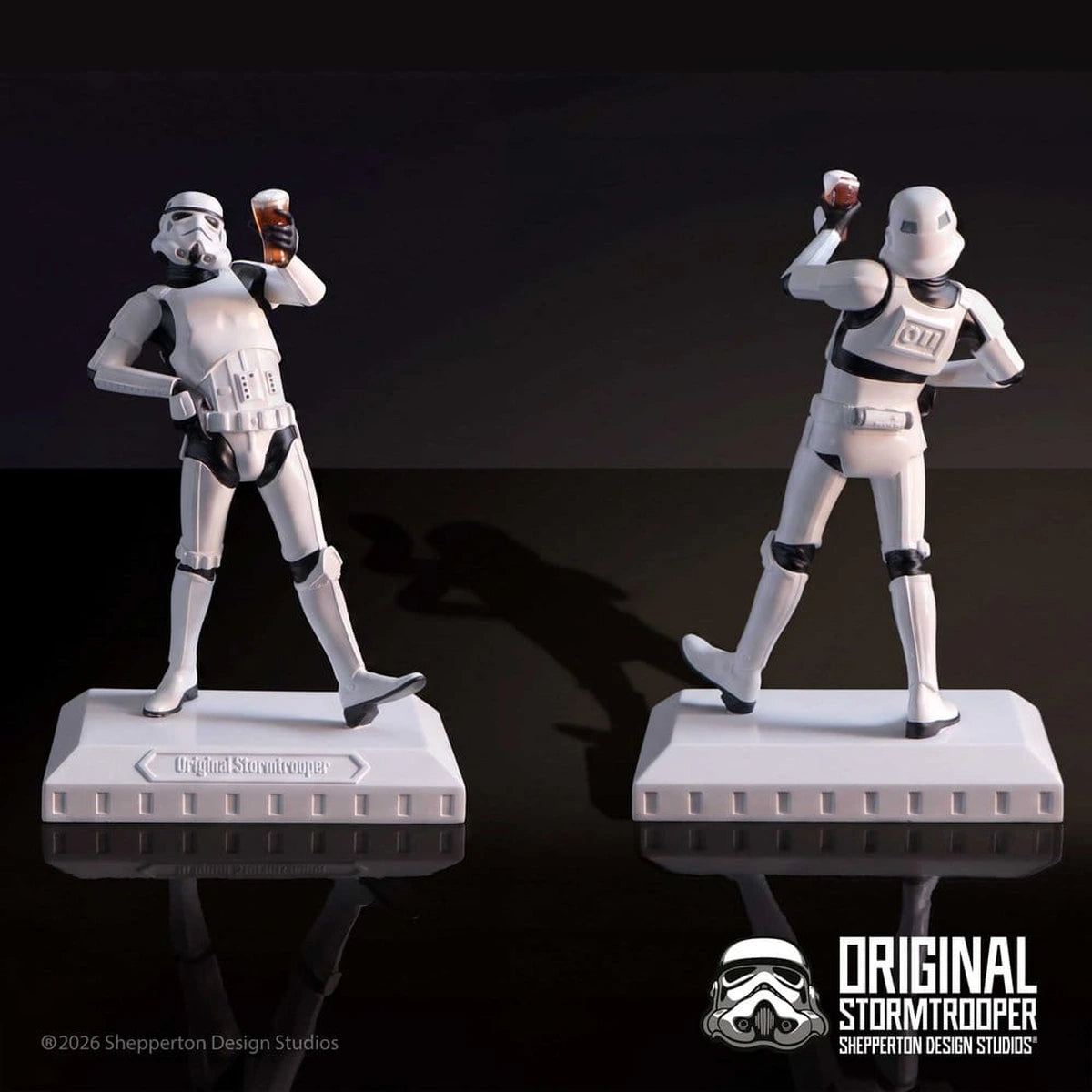 Original Stormtrooper figurine Raise a Glass 17 cm - Image 5