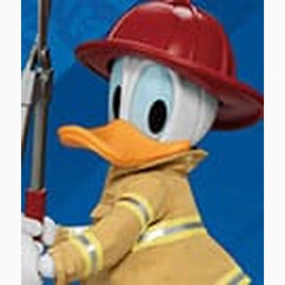 Mickey & Friends figurine Dynamic Action Heroes 1/9 Donald Duck Fireman Ver. 24 cm - Image 2
