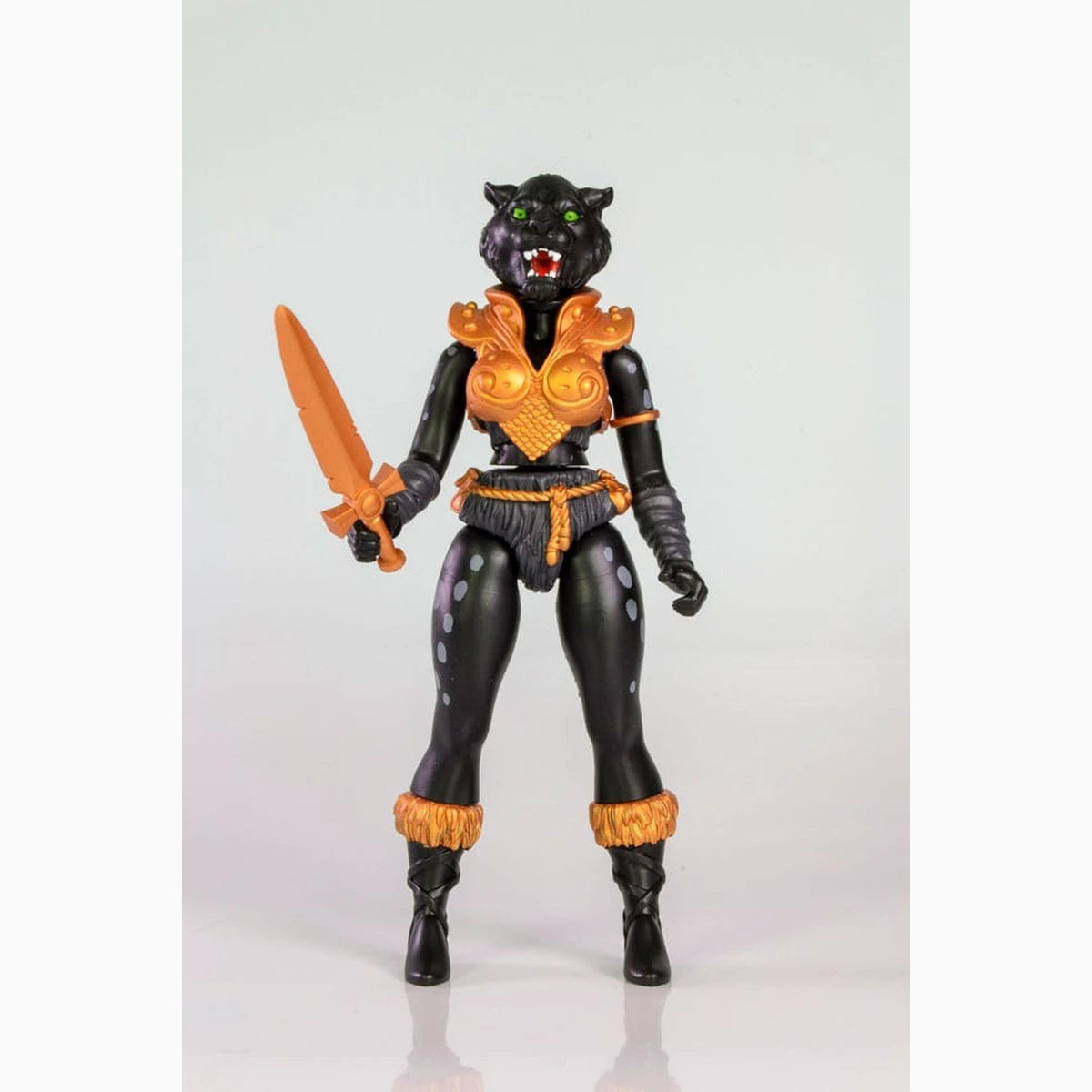 Legends of Dragonore Wave 1.5: Fire at Icemere figurine Night Hunter Pantera 14 cm - Image 1