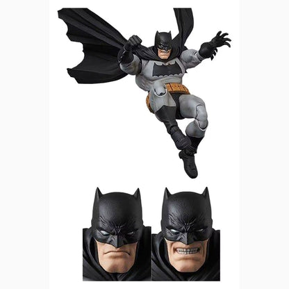 Batman figurine MAFEX Batman (TDKR) 16 cm (re-run) - Image 4
