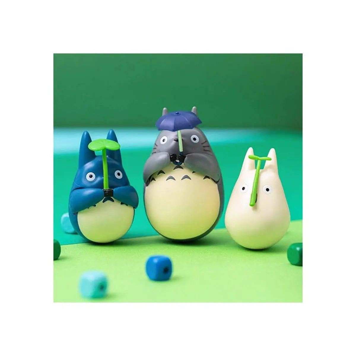 Mon voisin Totoro figurine culbuto Small Totoro with leaf 5 cm - Image 4