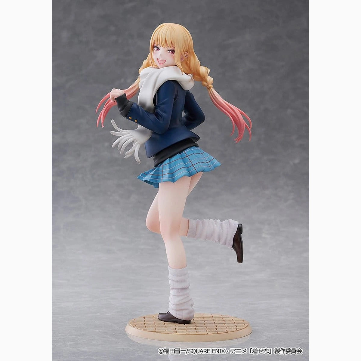 My Dress Up Darling statuette 1/7 Marin Kitagawa: Winter Uniform Ver. 23 cm - Image 3