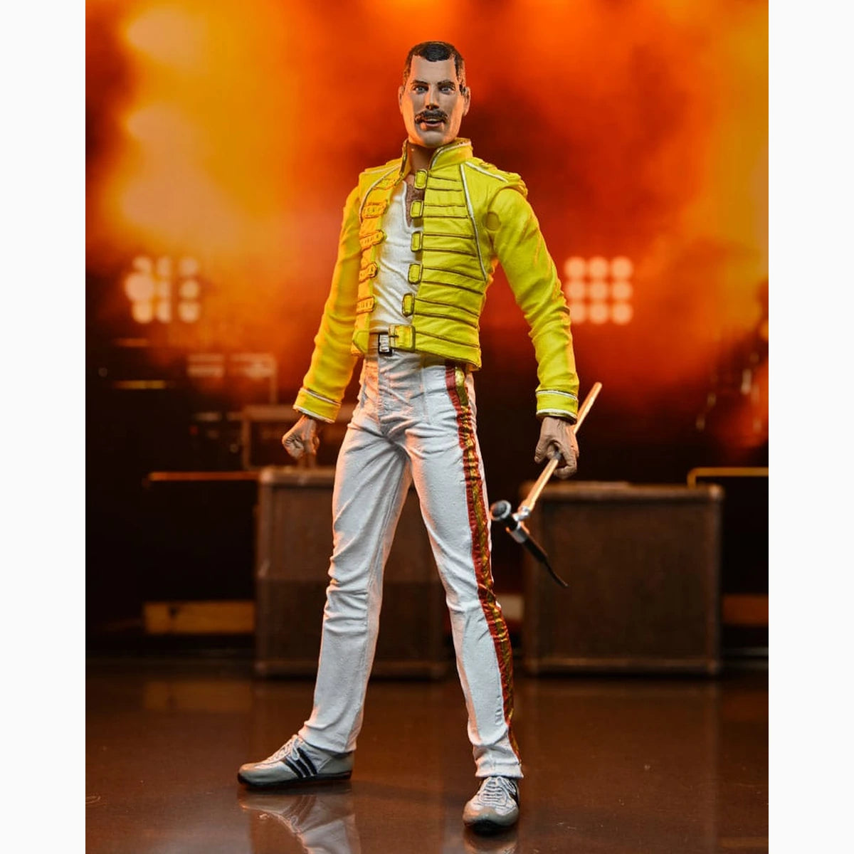 Freddie Mercury figurine Freddie Mercury (Yellow Jacket) 18 cm - Image 3