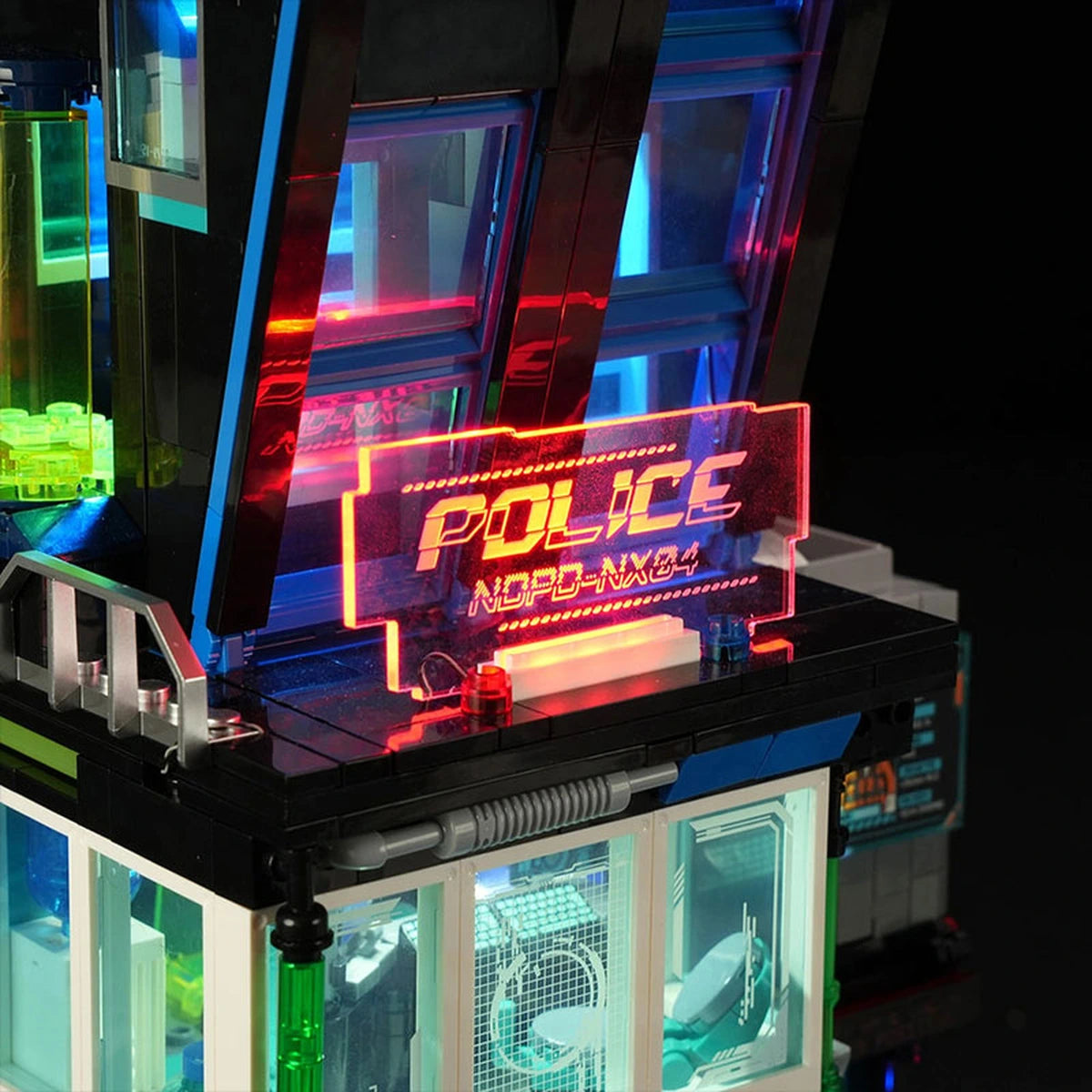 Lumibricks Cyberpunk Neoncity 17009 Cyberpunk Police HQ - Image 2