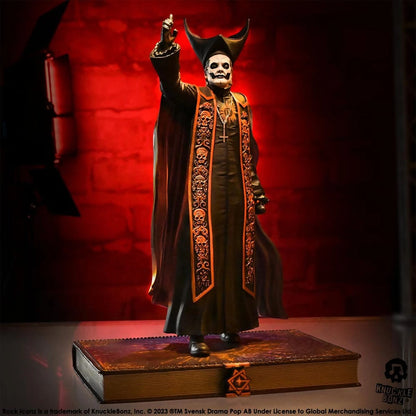 Ghost statuette Rock Iconz 1/9 Papa Emeritus IV (Black Robes) 22 cm - Image 4