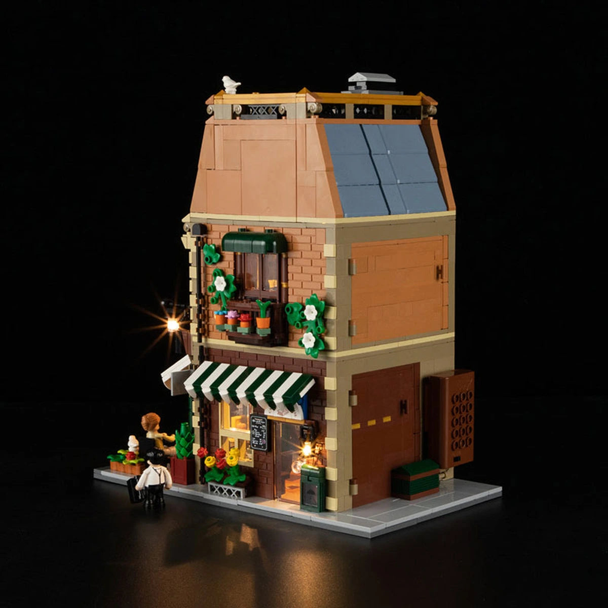 Lumibricks Town Life 15002 Book-Cafe 1718Pcs - Image 2