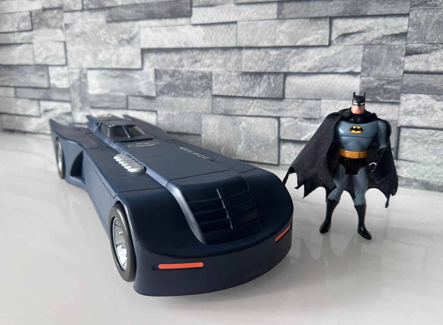 Batmobile et Batman Kenner 1993 Kenner