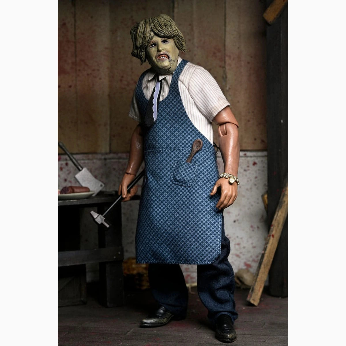 Massacre à la tronçonneuse Clothed figurine Leatherface with Old Lady Mask 20 cm - Image 3