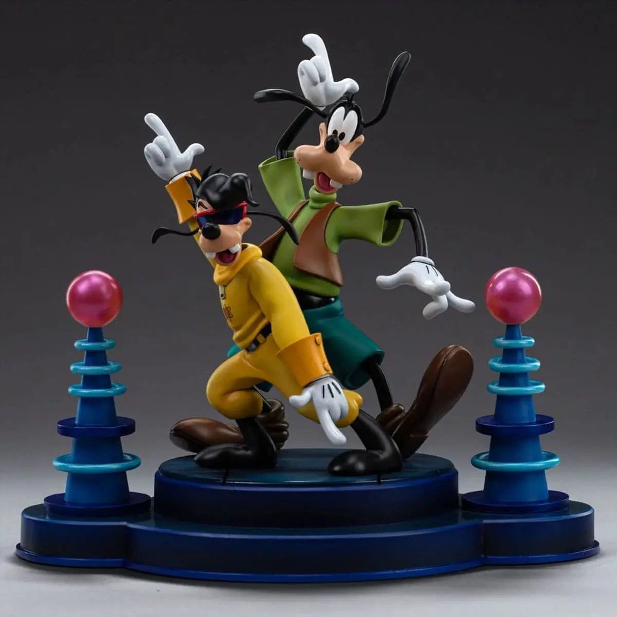 Dingo et Max statuette 1/10 Art Scale Goofy and Max 24 cm - Image 3