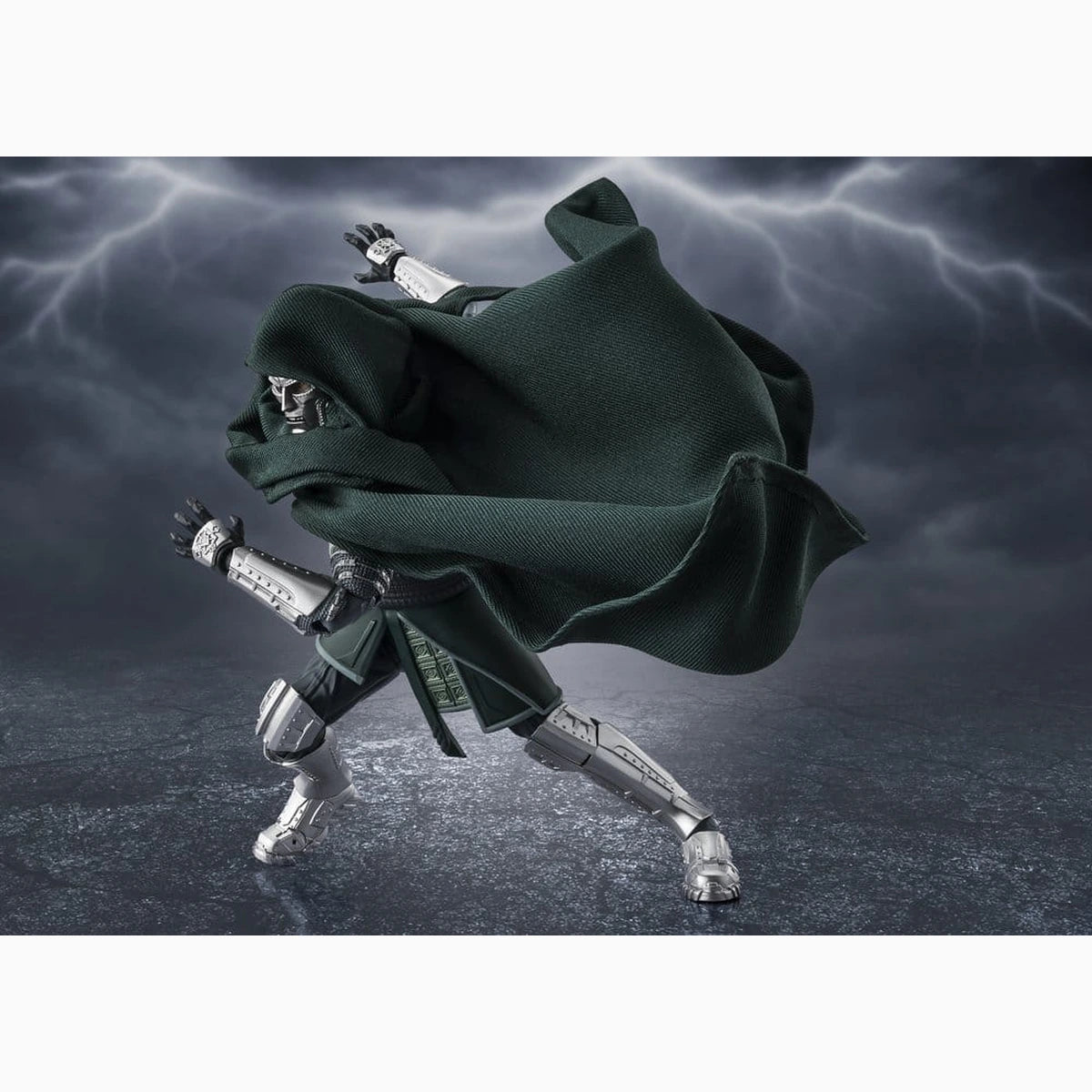 Marvel figurine S.H.Figuarts Doctor Doom (Avengers: Doomsday) 16 cm - Image 7