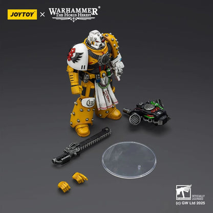 Warhammer 40,000: imperial Fists figurine Legion Apothecary 12 cm - Image 7