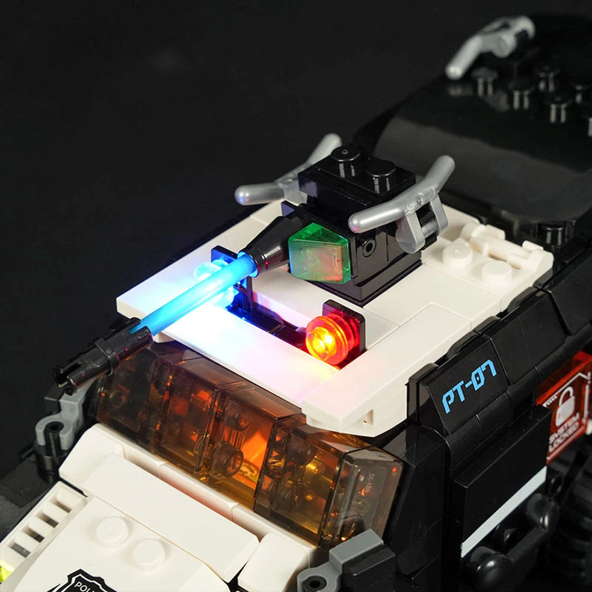 Lumibricks Cyberpunk Neoncity 17008 Police Urban Convoy - Image 2