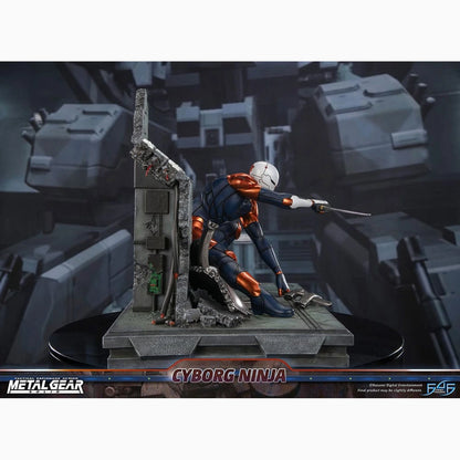 Metal Gear Solid statuette Cyborg Ninja (Gray Fox) 41 cm - Image 7