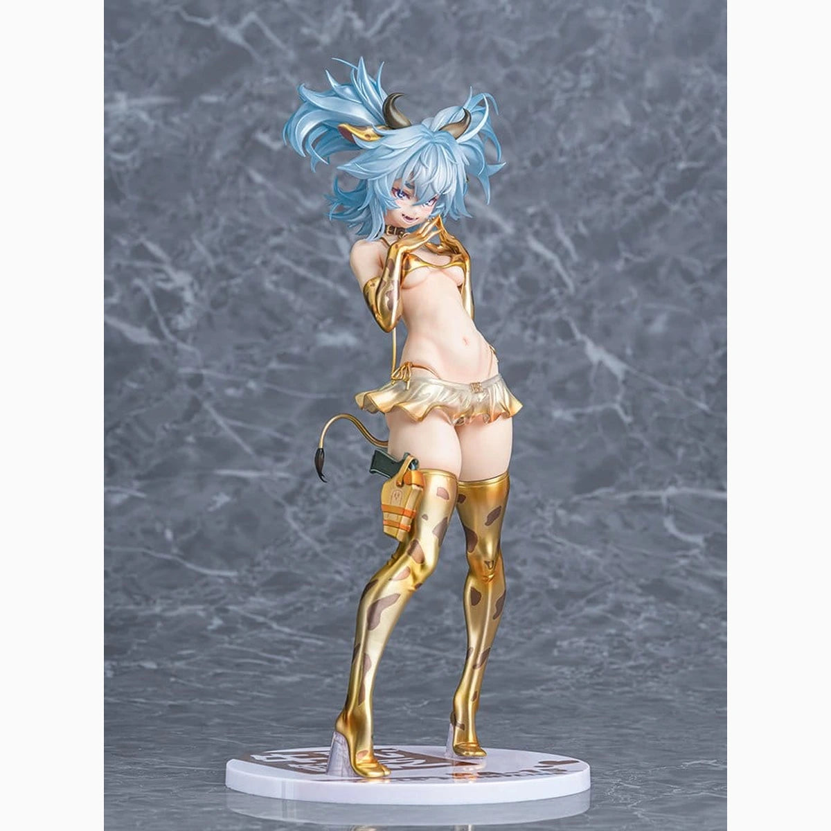Girls' Frontline figurine PVC 1/6 PA-15 Gold Cow Bikini Ver. 28 cm - Image 3