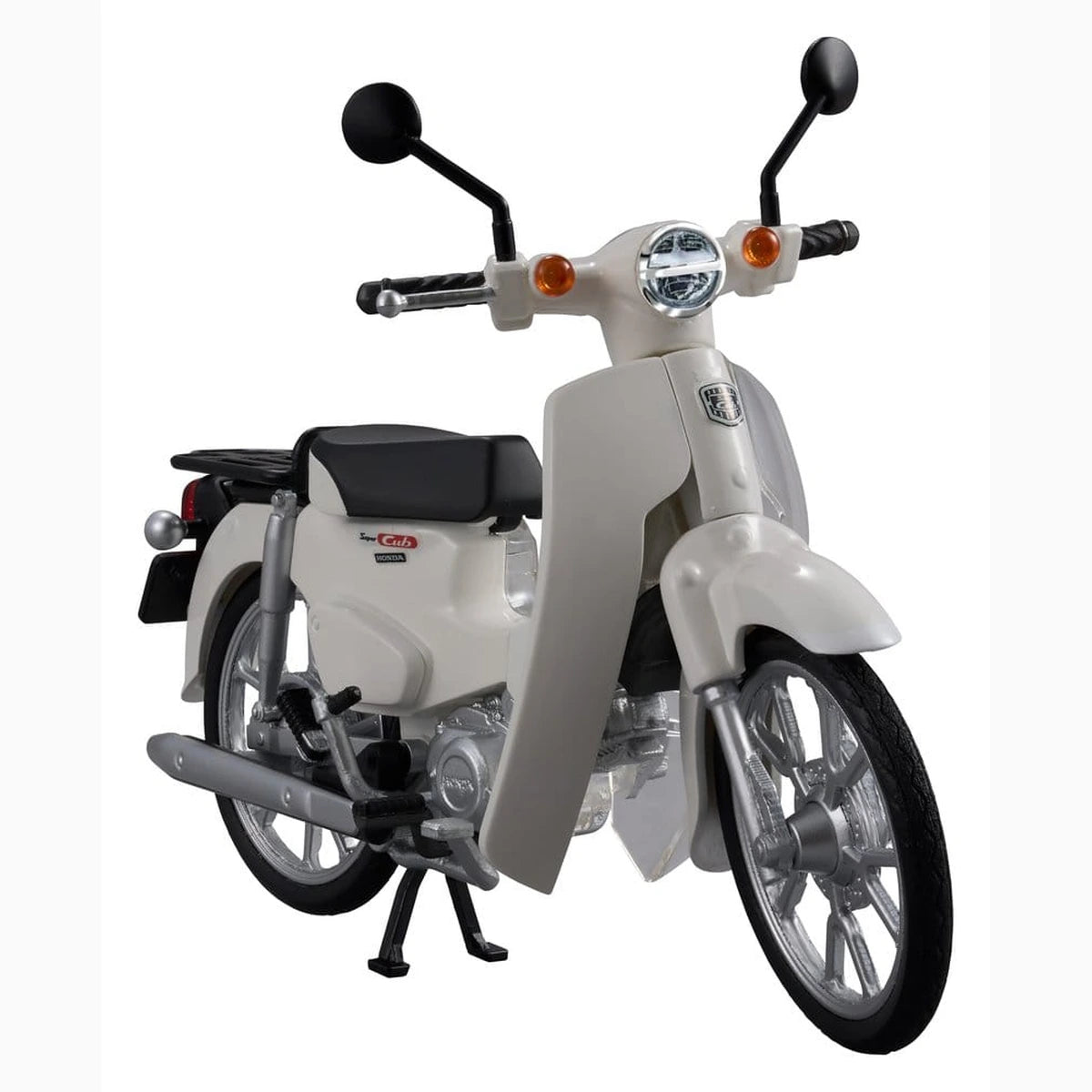 Honda Plastic Model Kit Kaitanics Super Cub 110 Classical White - Image 1