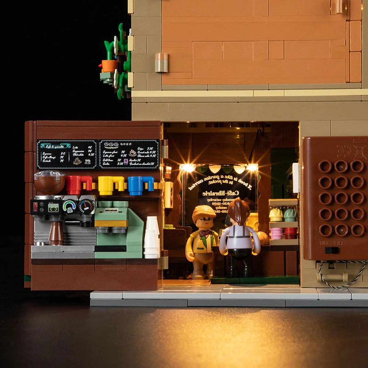 Lumibricks Town Life 15002 Book-Cafe 1718Pcs - Image 3
