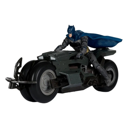 The Flash DC Multiverse véhicule Batcycle with Batman - Image 4