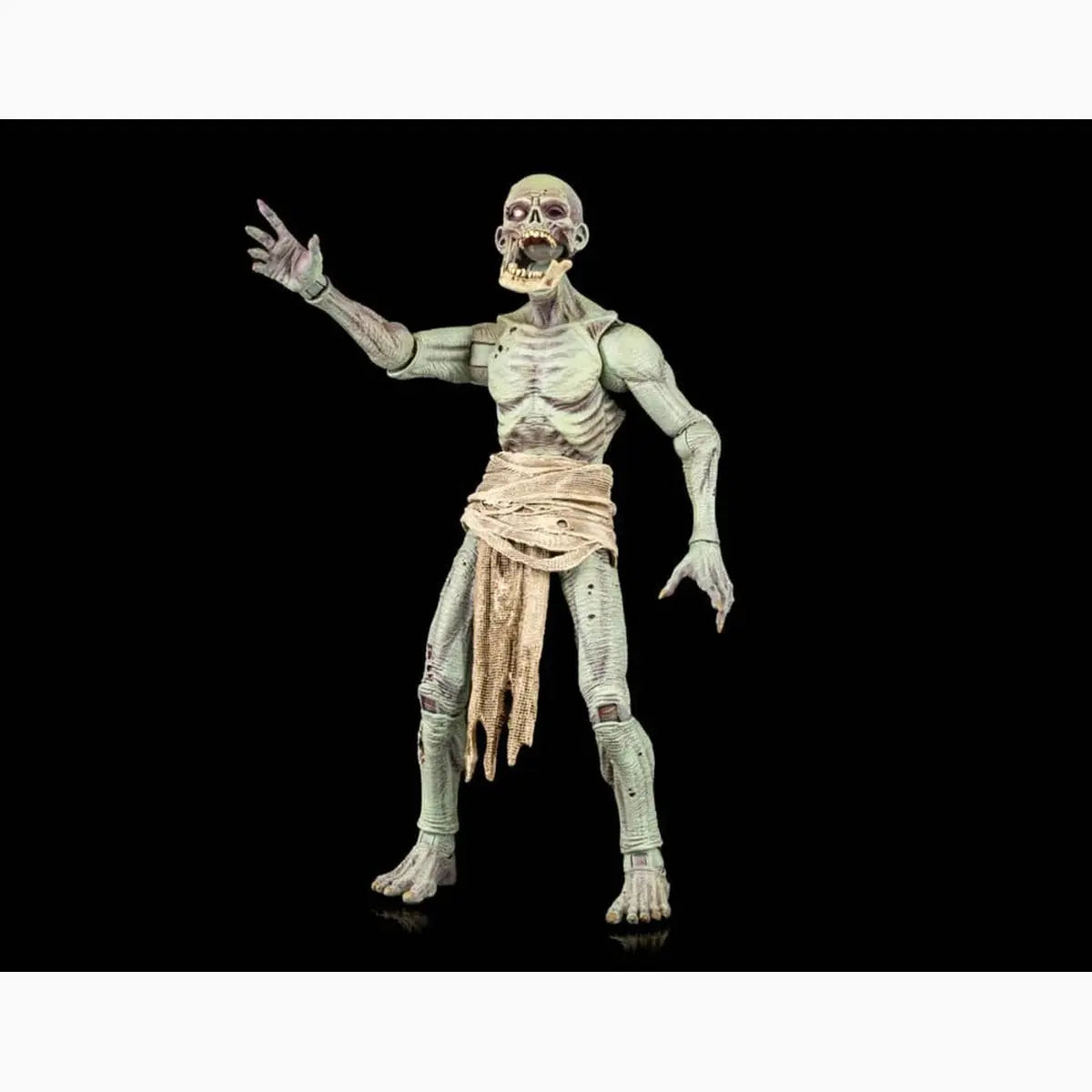 Graveyard Series figurine Worker Zombie - Image 3