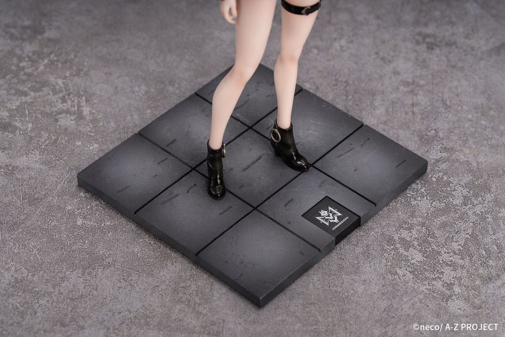 A-Z:  Full Dress statuette PVC 1/7 [D]25 cm Myethos
