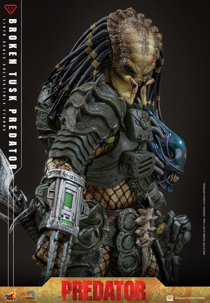 Alien vs. Predator figurine Comic Masterpiece 1/6 Broken Tusk Predator 35 cm Hot Toys
