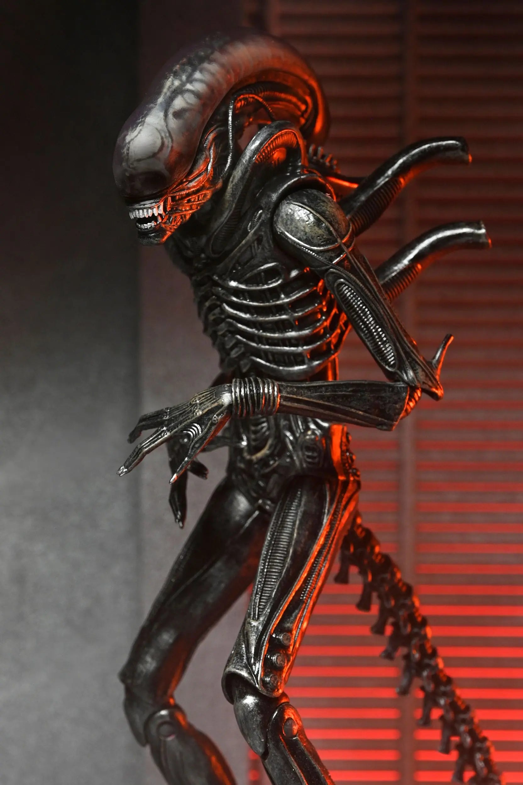 Alien Romulus figurine Ultimate Xenomorph XX121 18cm Neca