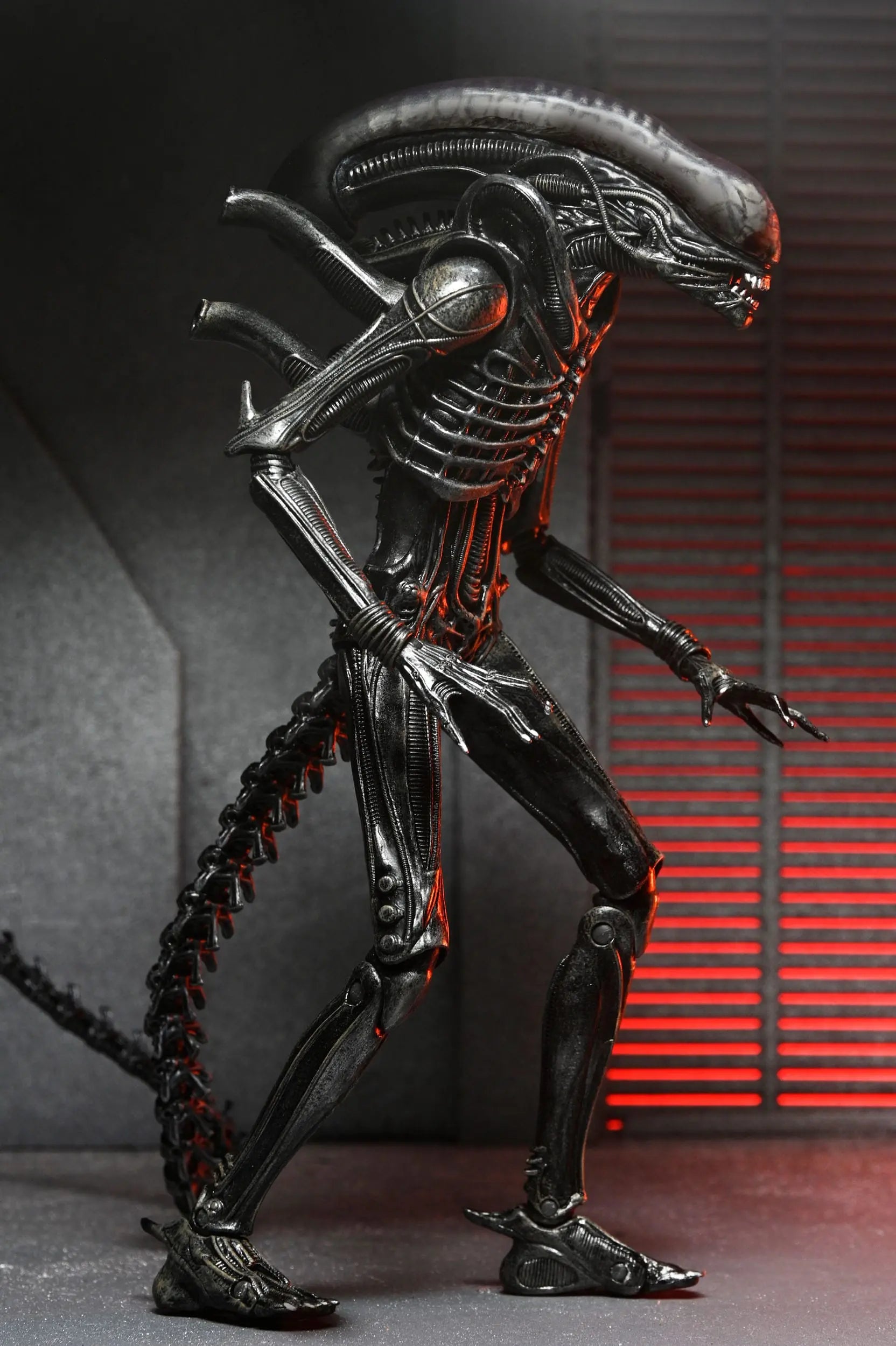 Alien Romulus figurine Ultimate Xenomorph XX121 18cm Neca