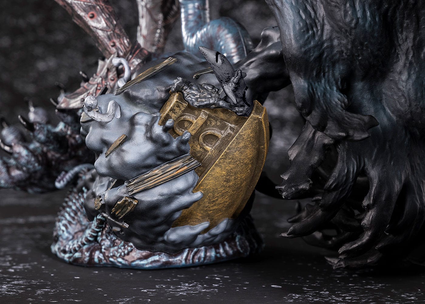 Berserk Guts Berserker Armor Figuarts ZERO Metallic Touch statuette PVC 35cm Bandai Tamashii Nations