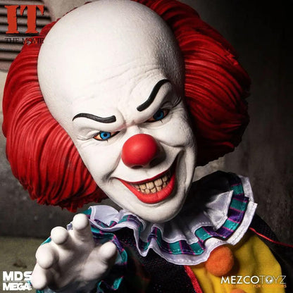 Ça « Il » est revenu 1990 figurine MDS Deluxe Pennywise 38cm Mezco Toys