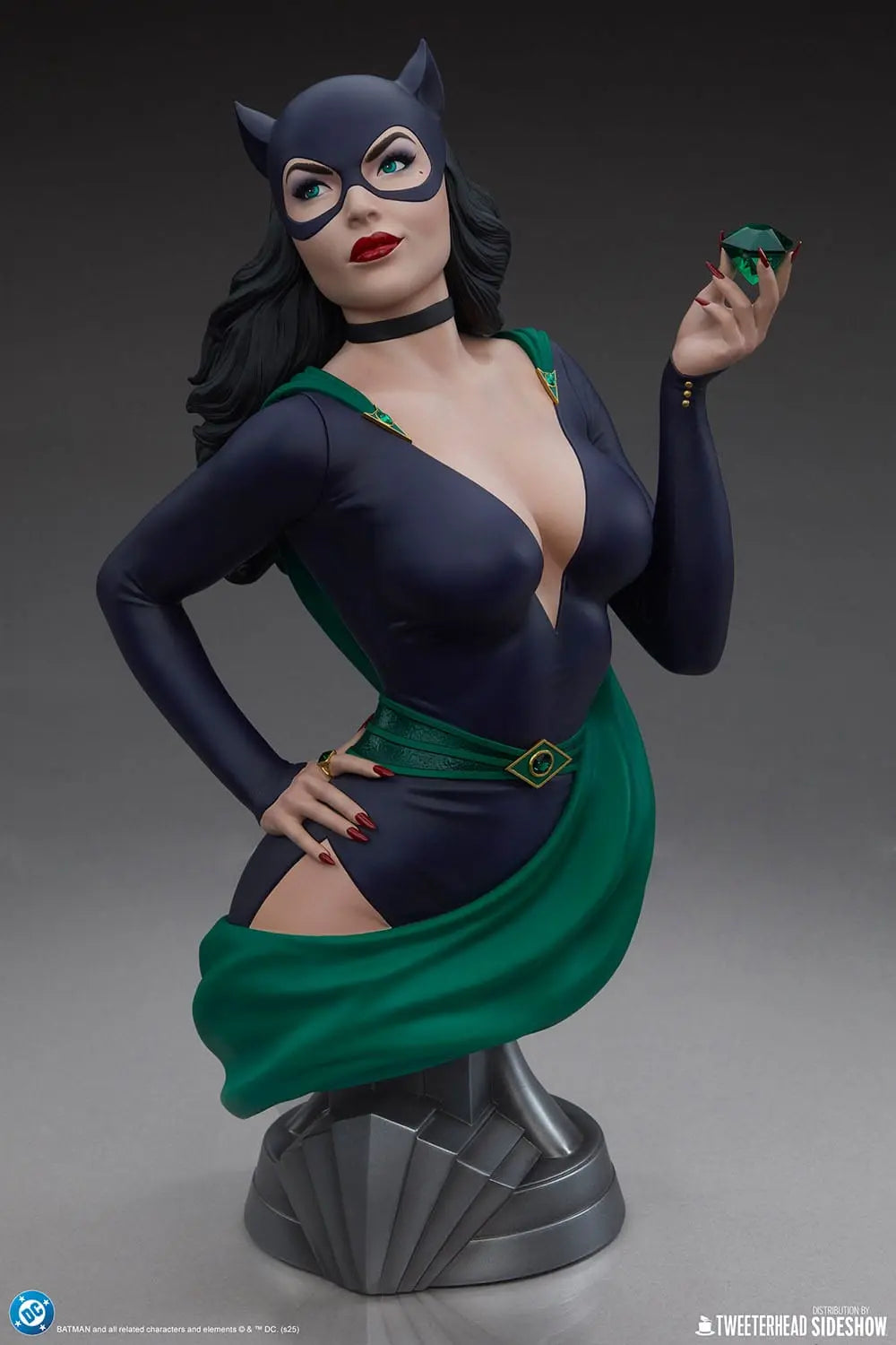 Catwoman DC Comics buste 39 cm - Rue Du Retro