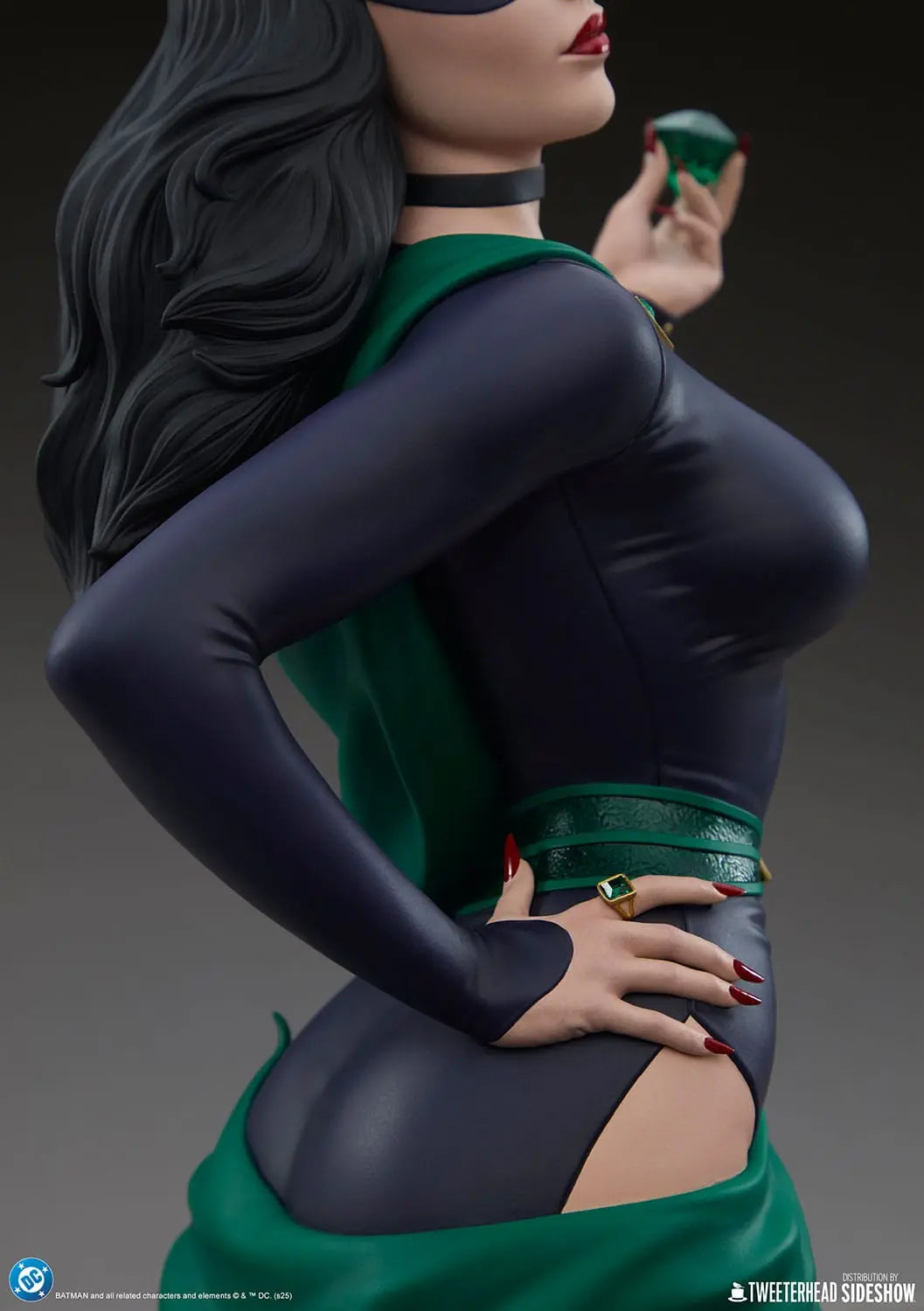 Catwoman DC Comics buste 39 cm - Rue Du Retro