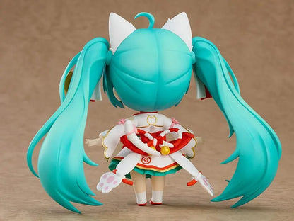 Character Vocal Series 01 figurine Nendoroid Hatsune Miku: Maneki Miku Ver. 10 cm - Rue Du Retro