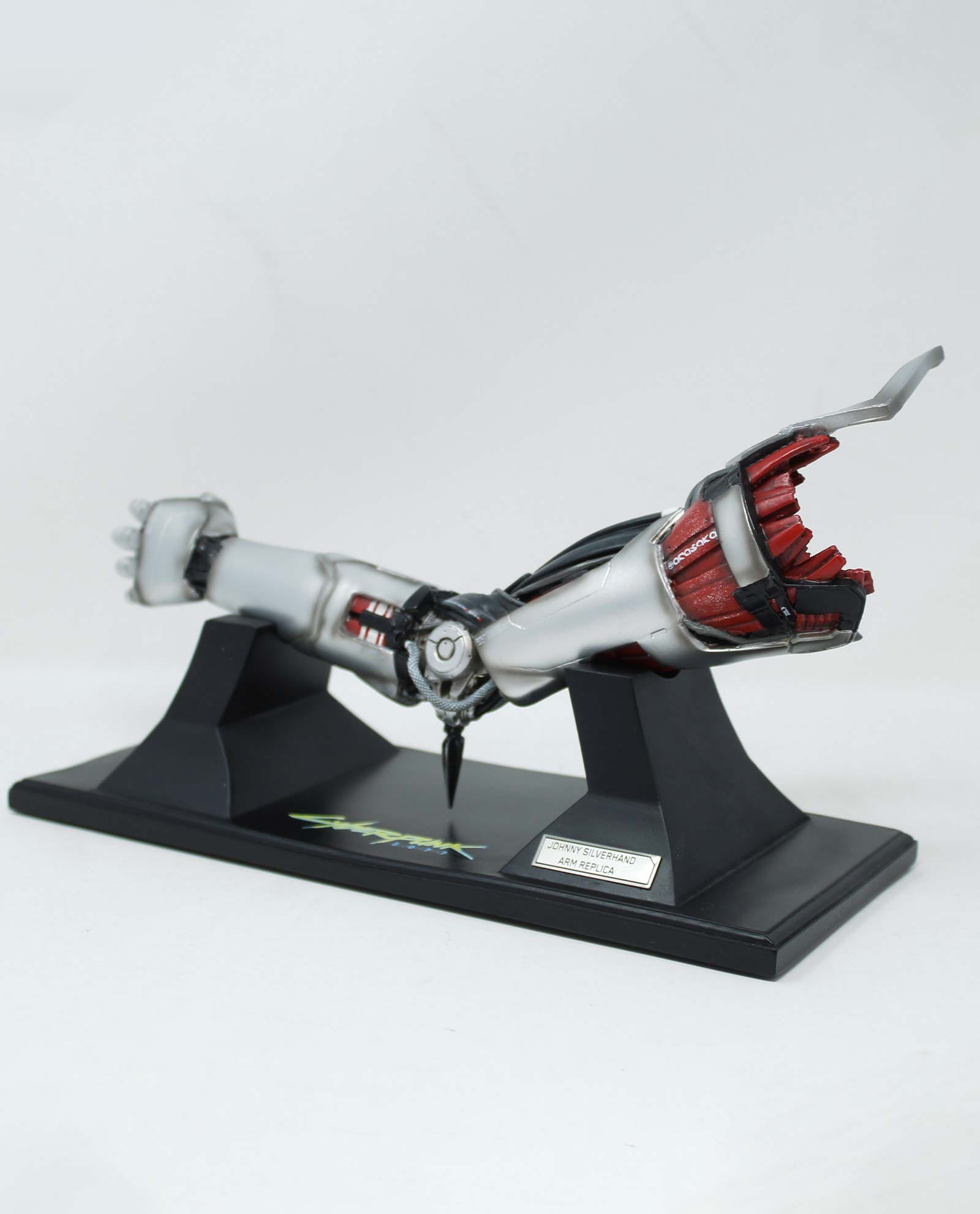 Cyberpunk 2077 Silverhand Arm réplique 30cm Neamedia Icons