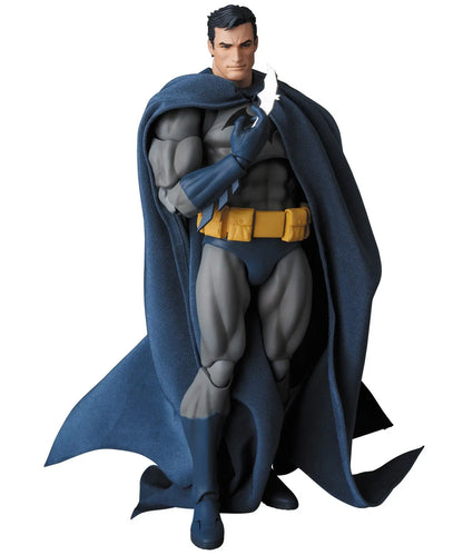 DC Comics figurine MAFEX Batman Hush Ver. Réedition 16cm Medicom Toy